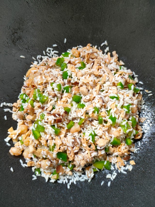 糯米饭酿豆腐最简单做法,饭酿豆腐