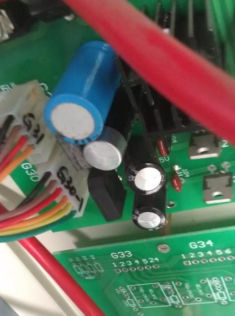 给火花成型机换怀孕电容