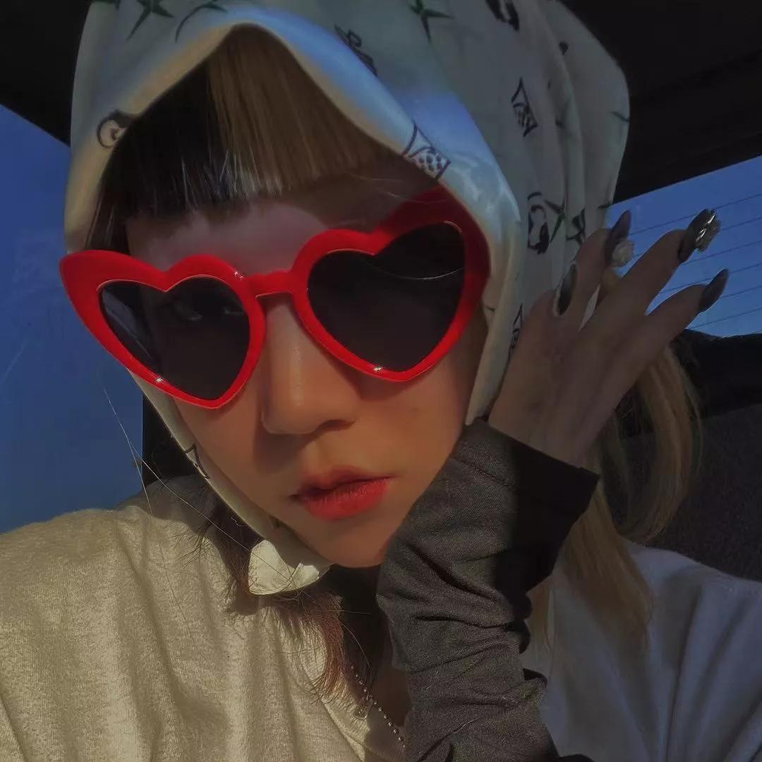 只要上班够土下班就没人认出,只要上班够土下班就认不出来