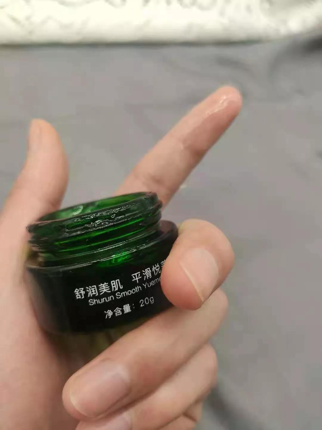 不建议囤货的护肤品推荐,这3款护肤品一定要用