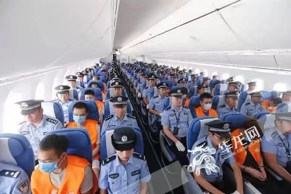 閭ｄ簺鍦ㄦ捣澶栧仛涓绘挱鐨勪腑鍥戒汉,閭ｄ簺鍑哄浗璋嬬敓鐨勪腑鍥戒汉