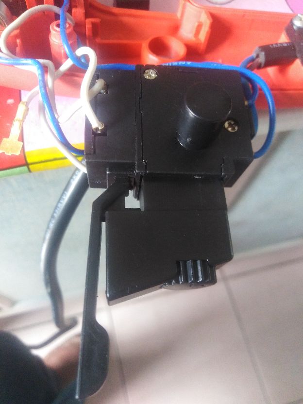 手电钻内部构造,手电钻的各组成部分图片