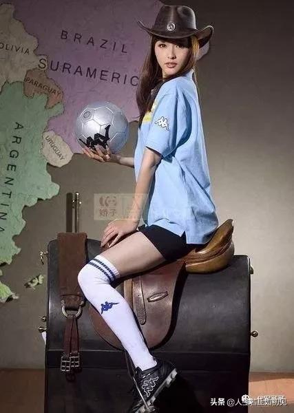 杨颖女明星排第七,足球宝贝迪丽热巴