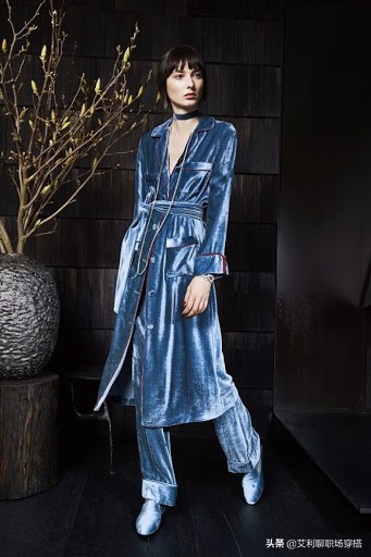 春节宅家睡衣当道，家居服也能时尚又舒适，明星示范居家时髦风