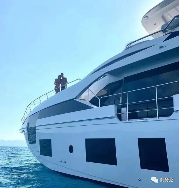 老钱vs新钱vs顶级网红，度假也有鄙视链？