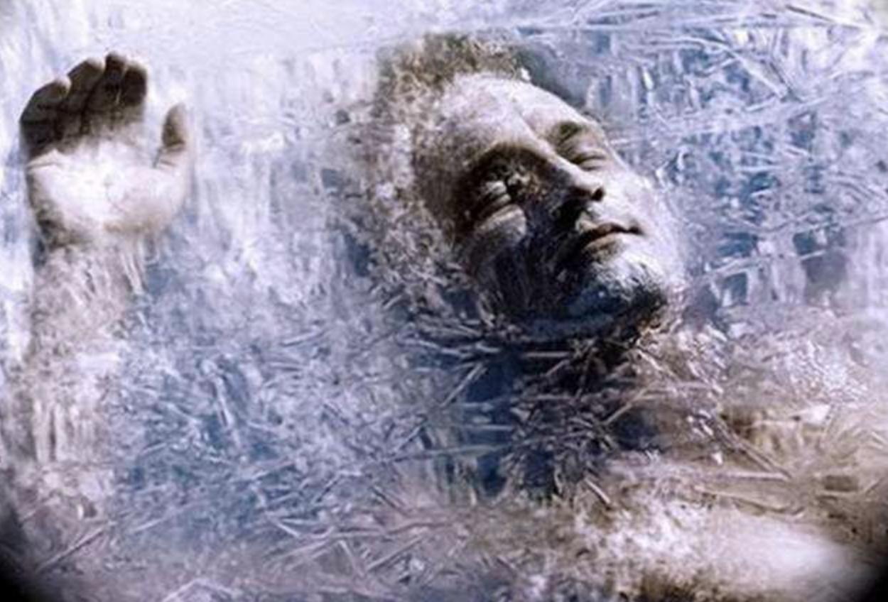 为什么被冻死的人脸上都挂着笑容,据说人被冻死的那一刻是温暖的