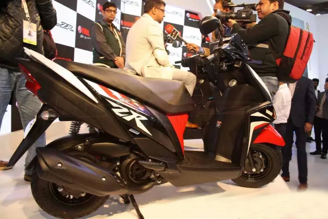 雅马哈rayzr125踏板,雅马哈ray-zr110