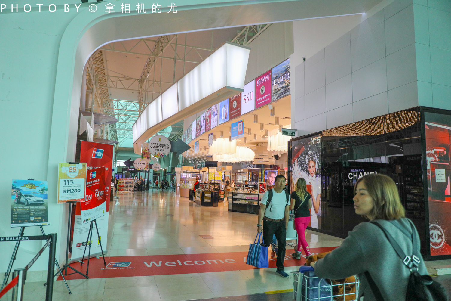 几百元机票飞大马,阿斯顿马丁等你拿