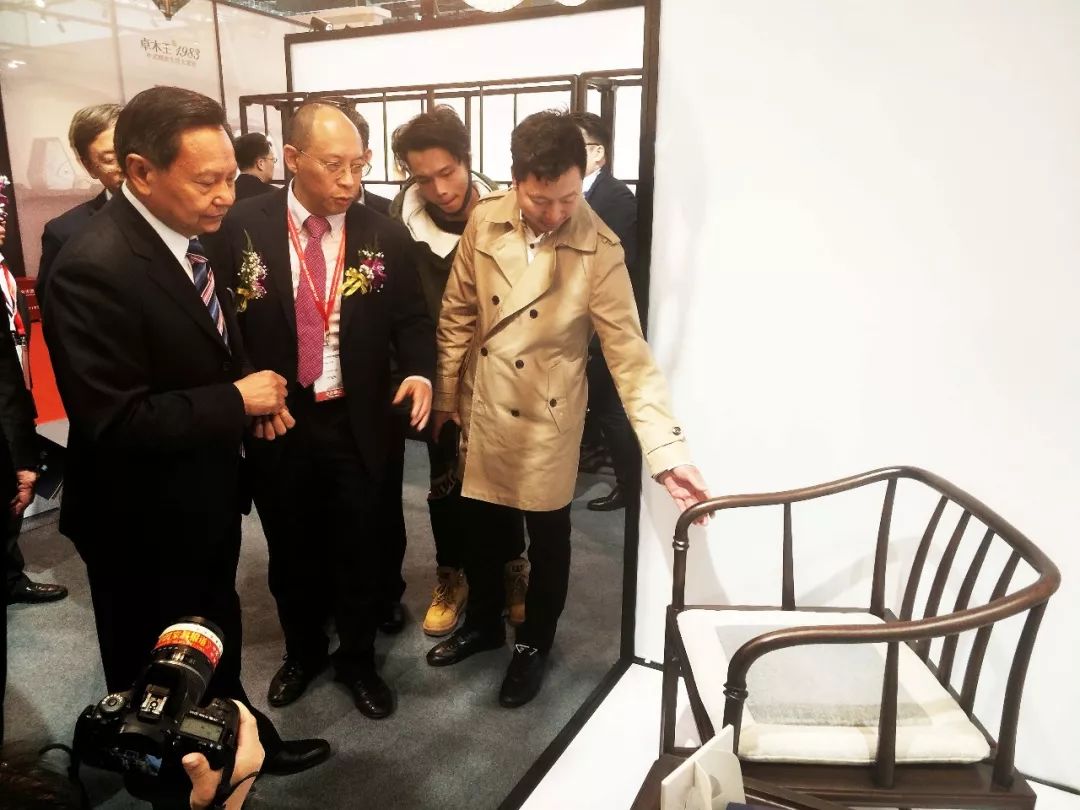 上海光源红木情调设计展斯可馨桃花源获得网络票选第一名