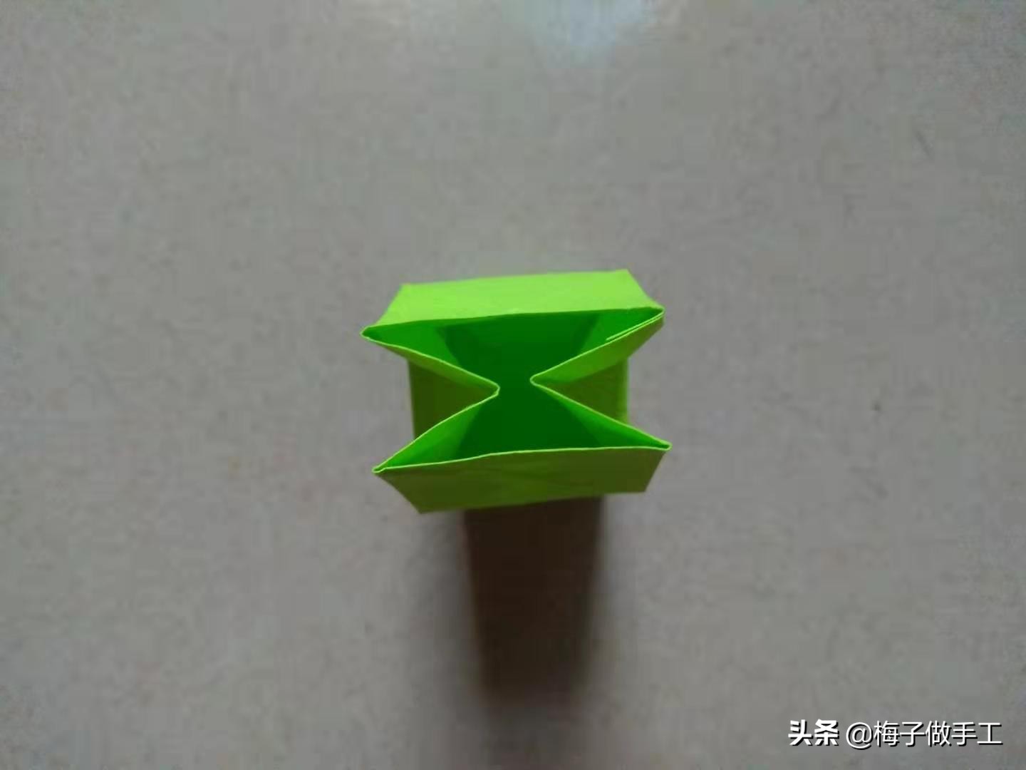 手工折纸简单好看的牛奶盒,简单折纸手工牛奶盒长方形纸