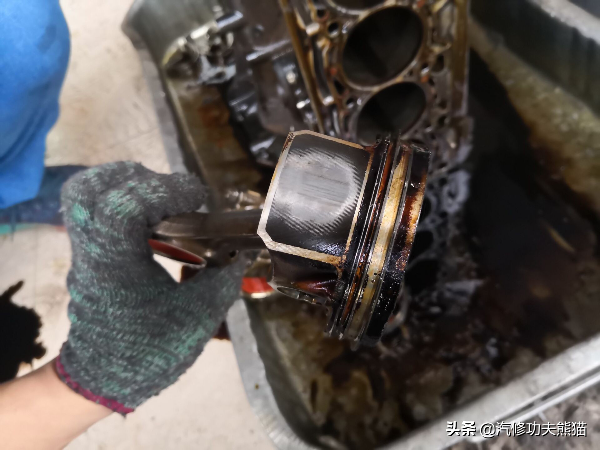 奥迪第三代ea888怎么还烧机油,奥迪的三代ea888烧机油吗