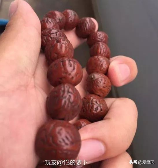 手串泡水了怎么盘玩容易包浆,沉香手串泡水了怎么恢复