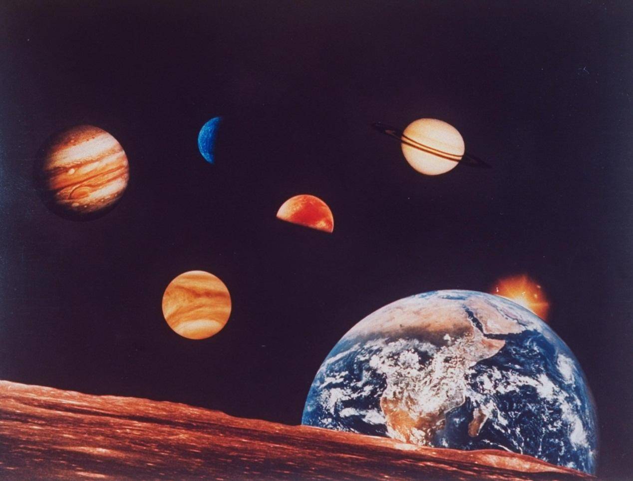 体积与地球最接近的行星是,水星是八大行星中密度最高的行星