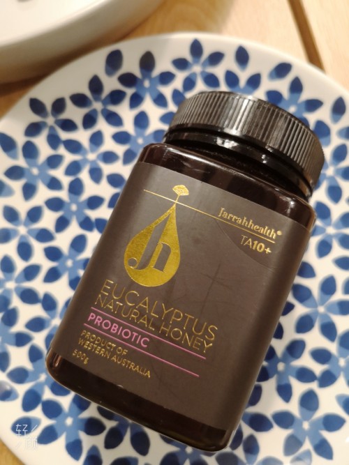 跟普通蜂蜜不一样的麦卢卡蜂蜜,液体黄金麦卢卡蜂蜜