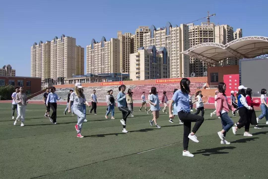 燃烧我的卡路里舞蹈完整版,燃烧你的卡路里完整