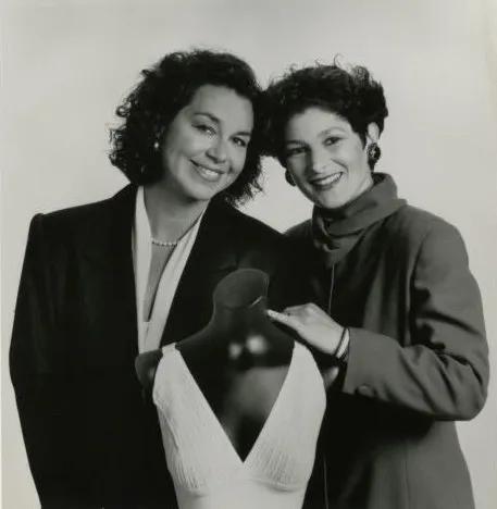 不穿内衣就是荡妇？放过女人的乳房吧