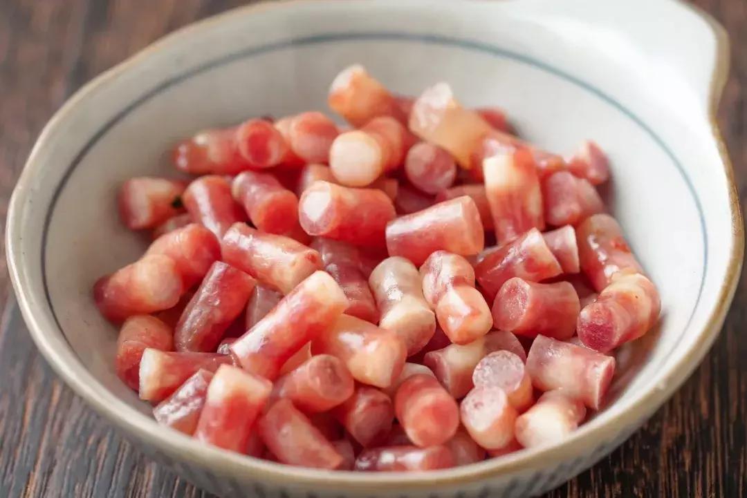 什么东西炒腊肠拌饭好吃,无敌下饭的腊肠酱