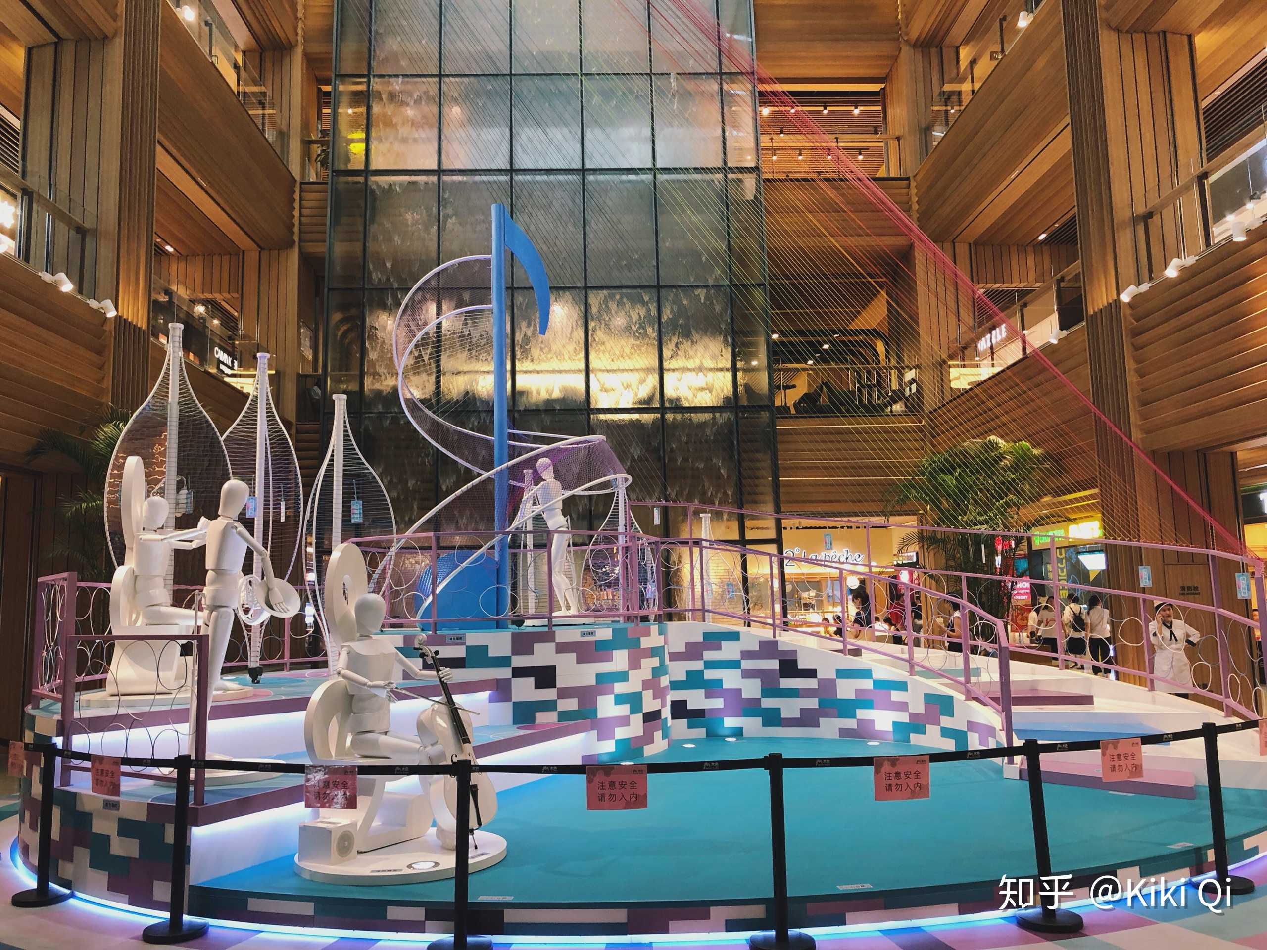 郑州有什么好吃的美食,郑州有什么好玩的地方情侣