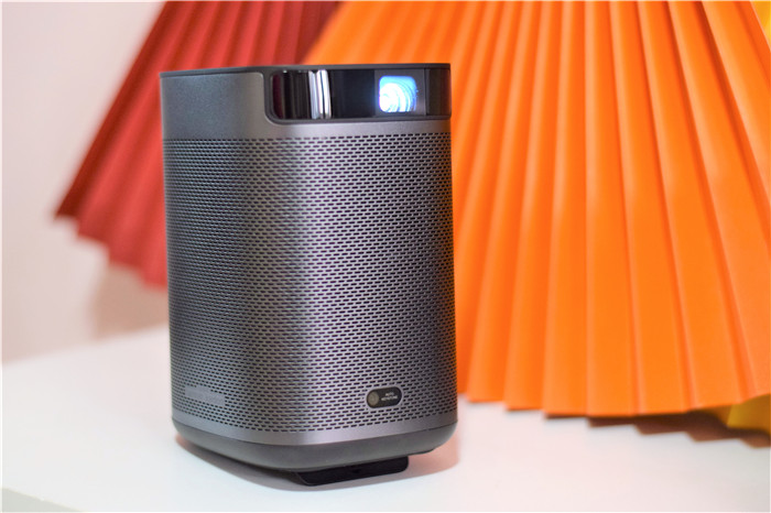 便携投影极米play超悦,极米play超悦版投影感觉有点歪