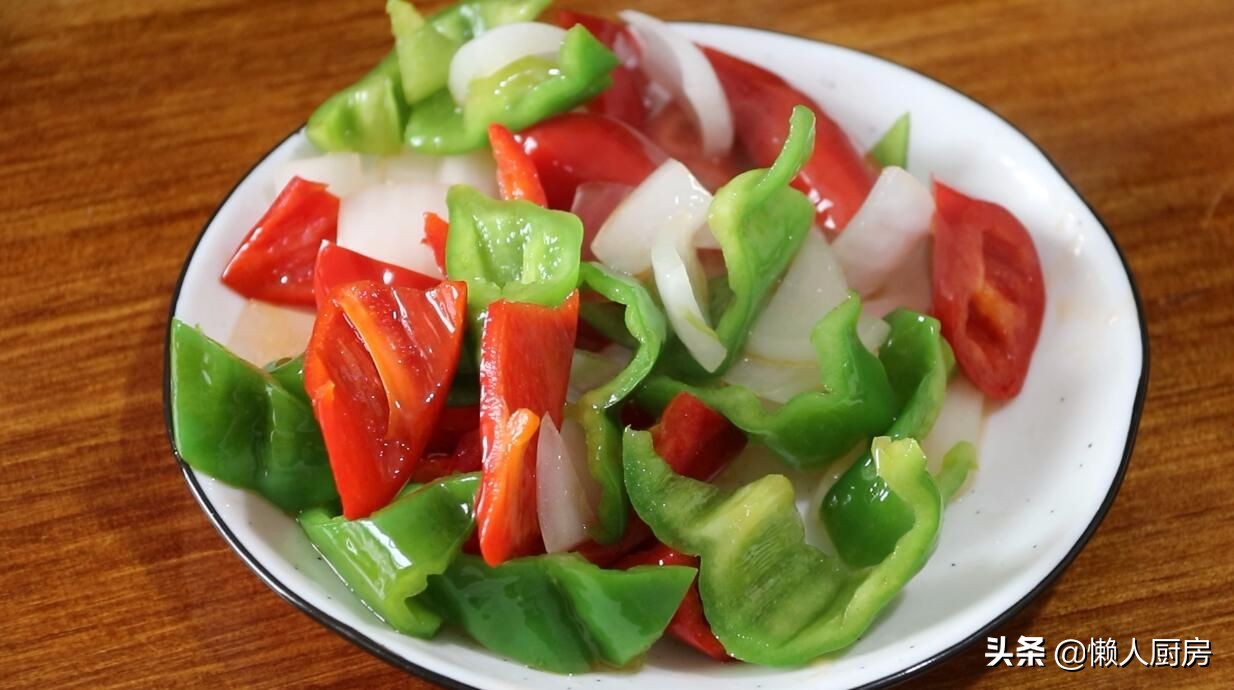 酱爆墨鱼仔做法酱料配方,酱爆墨鱼仔做法第一美食