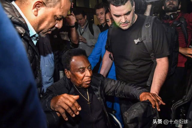 贝利离世原因,球王贝利患抑郁症