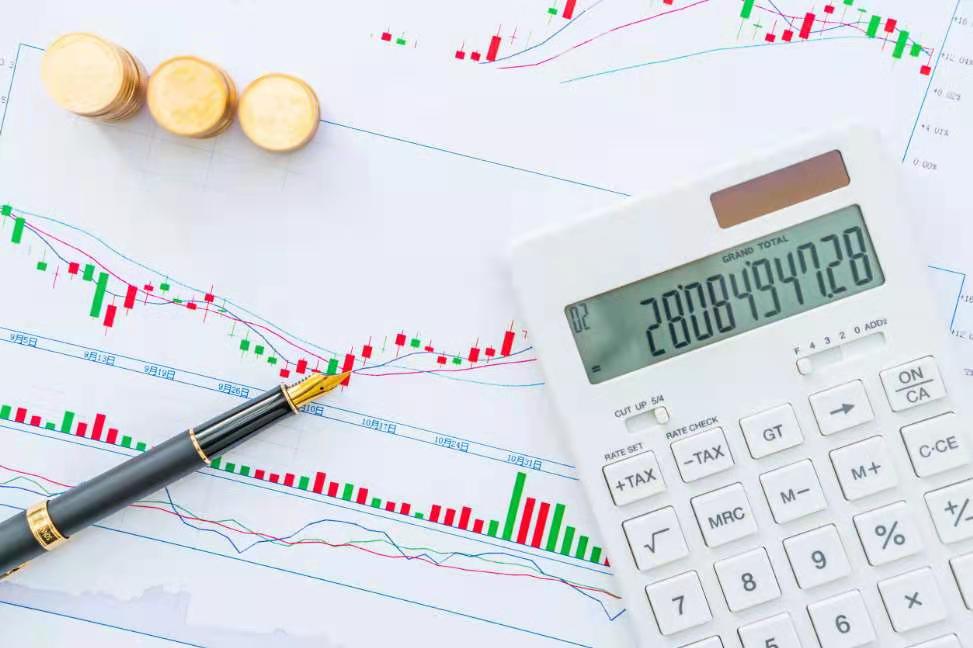 小白理财课套路,深扒所有基金