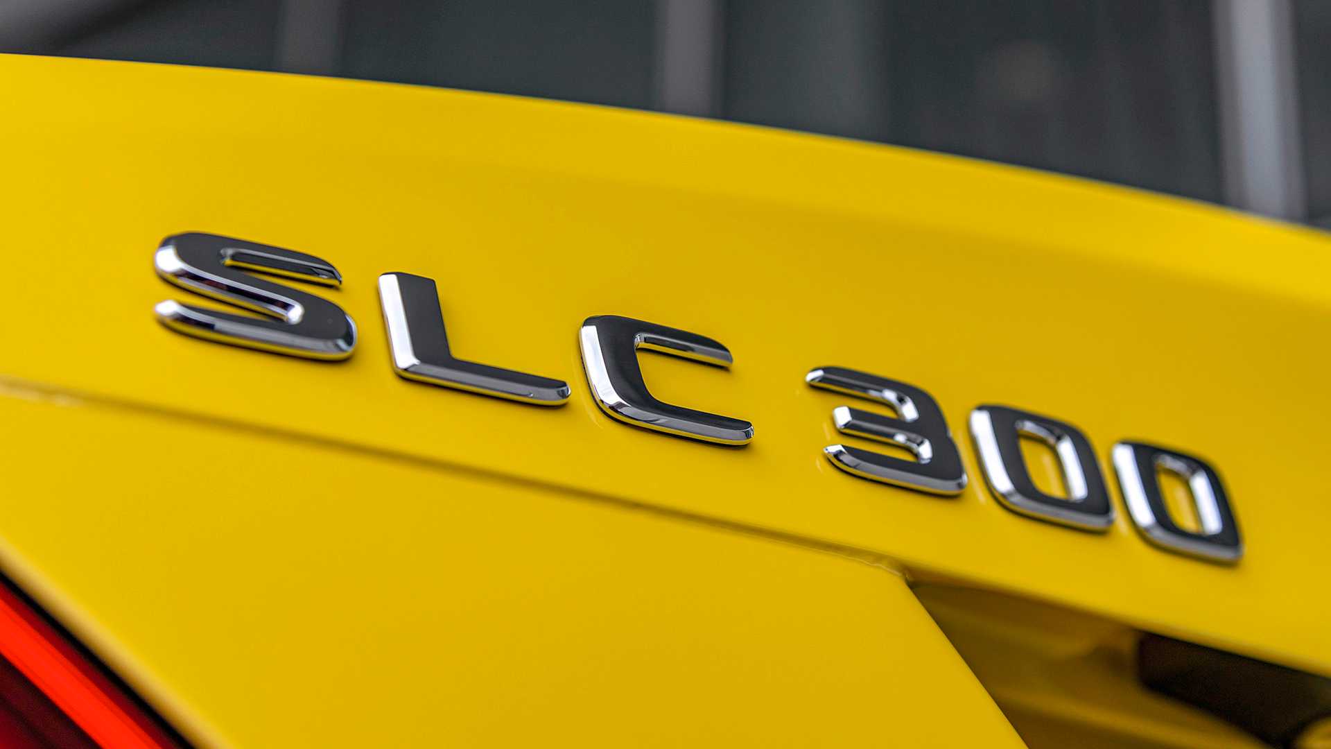 新款奔驰slc二手车价格,奔驰sl63官方报价