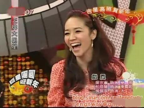 深扒侯佩岑恋情！私生女出身，她把母亲的手段学得炉火纯青