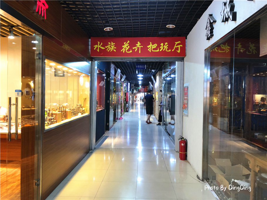 潘家园是中国最大的古玩市场吗,国内艺术品市场潘家园