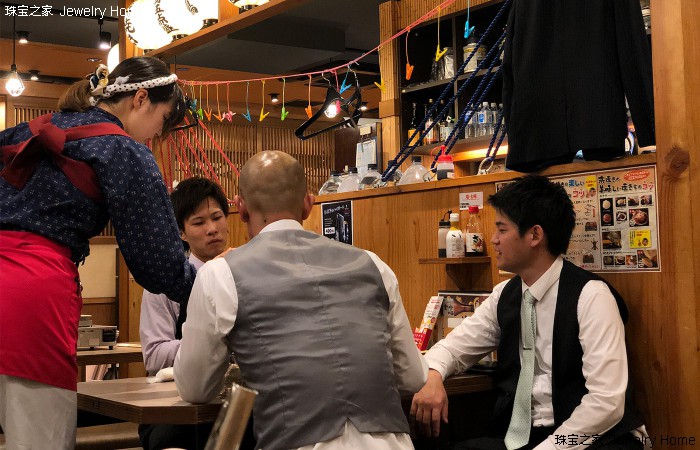 卡地亚love满天星戒指多少钱,在日本花2000元买车后续