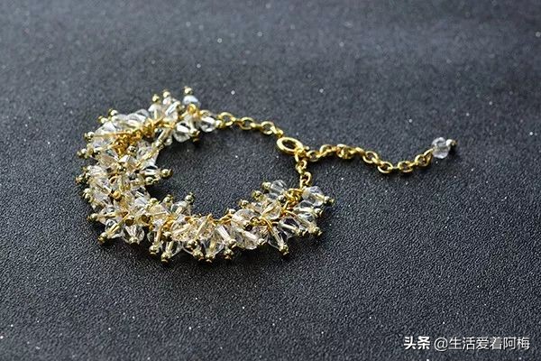 各种珠子串手链的教程,价值不菲的手链