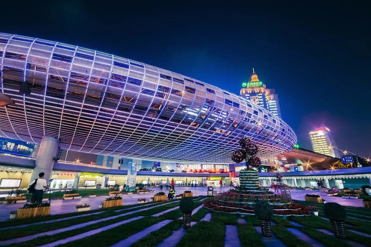 有了这份攻略,上海地铁直达景点