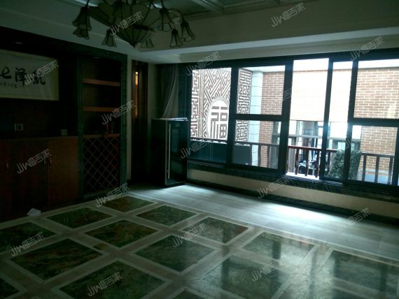 武汉东西湖别墅带院,东西湖球场别墅