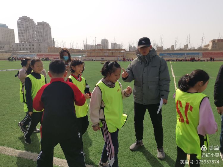 东营市中小学第七届足球比赛,东营市春晖小学足球联赛