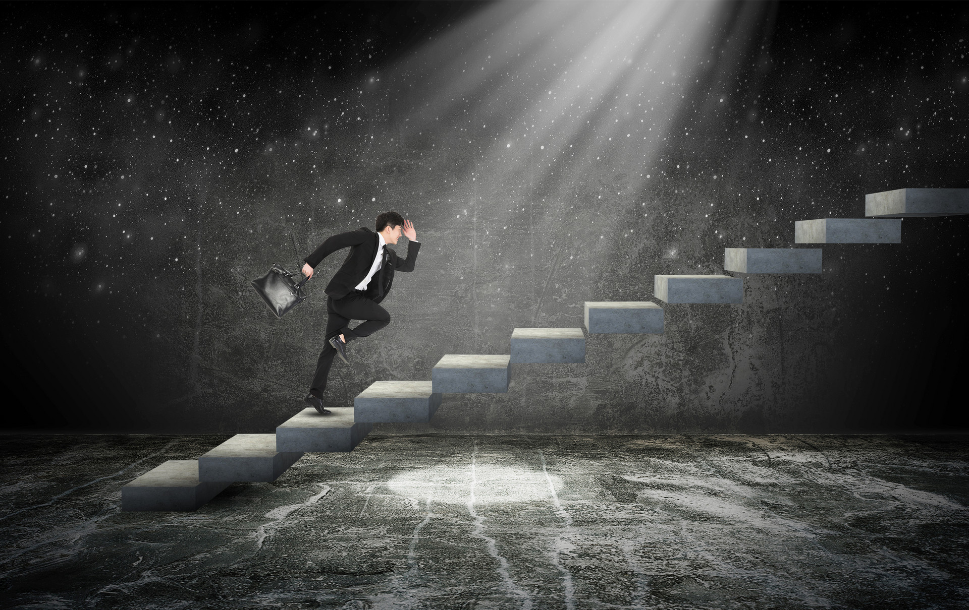 领导挤兑员工离职应对,怎么把领导挤兑走