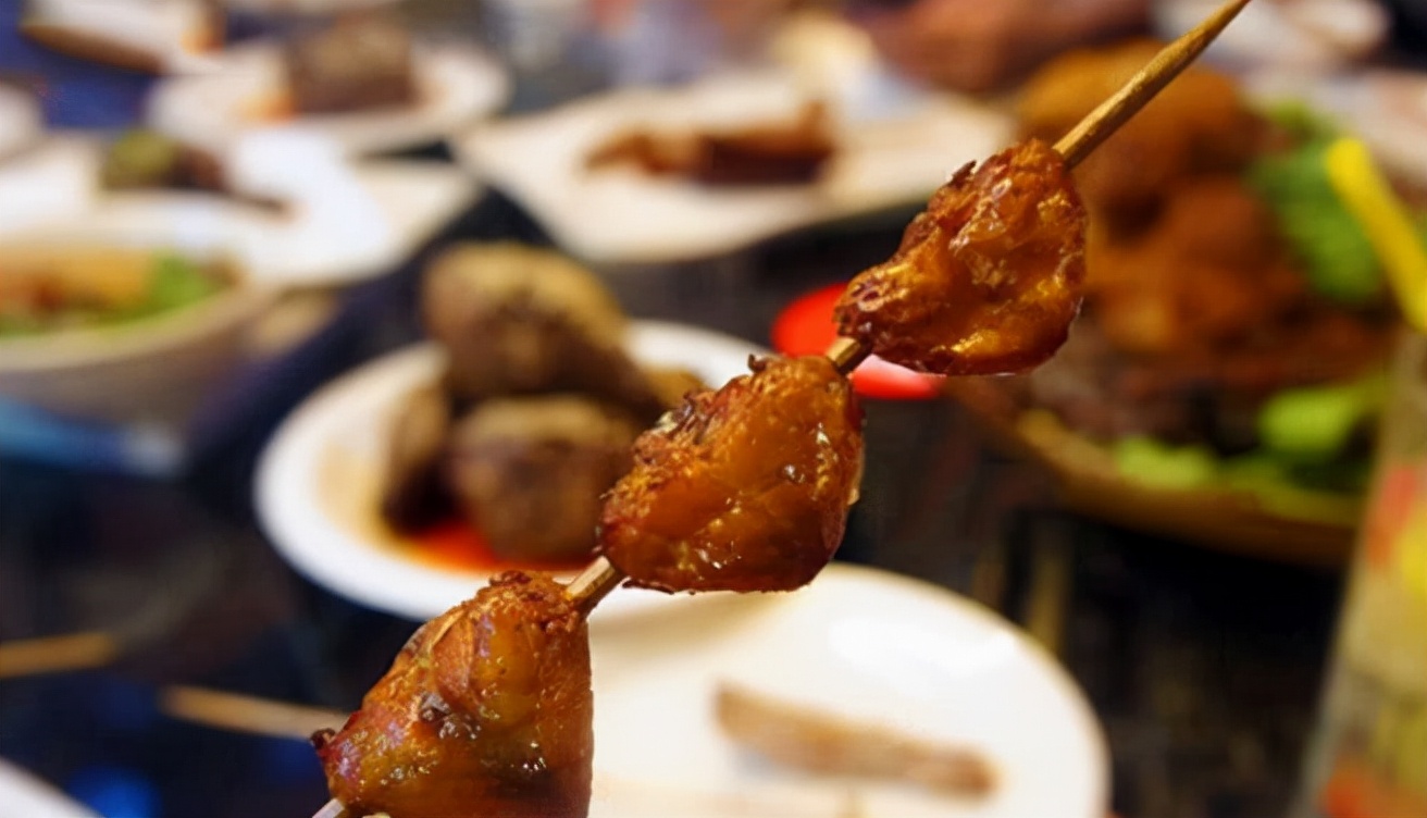 周杰伦唱得“七里香”竟然是指鸡屁股？