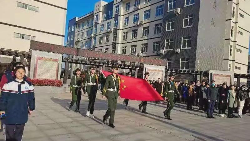 淮滨实验中学教育宣传视频,爱学校为学校增光添彩