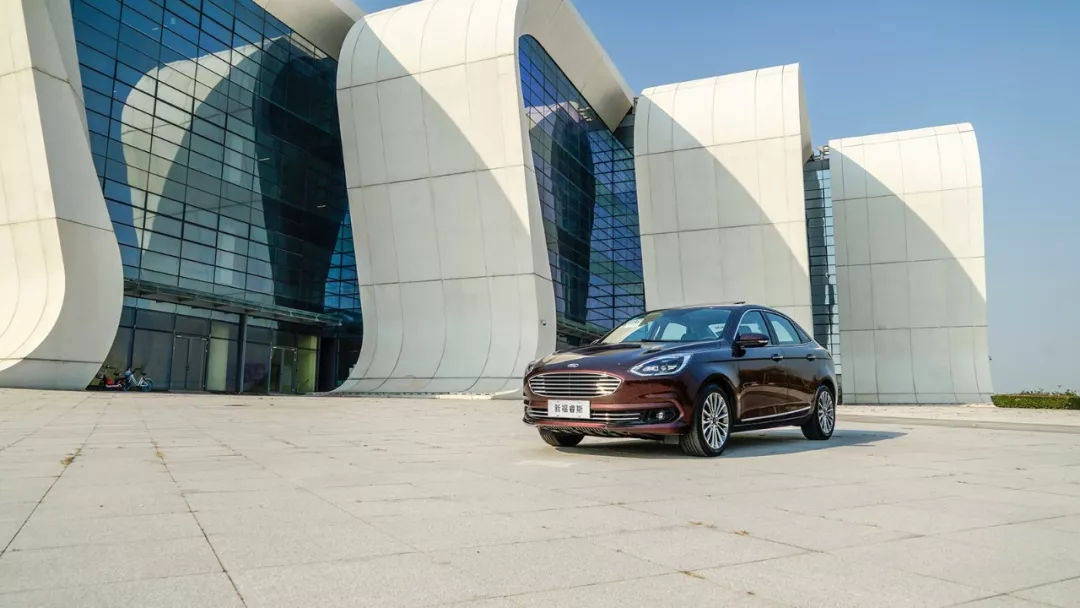 开起来没有异响的车,开起来舒适度也不差