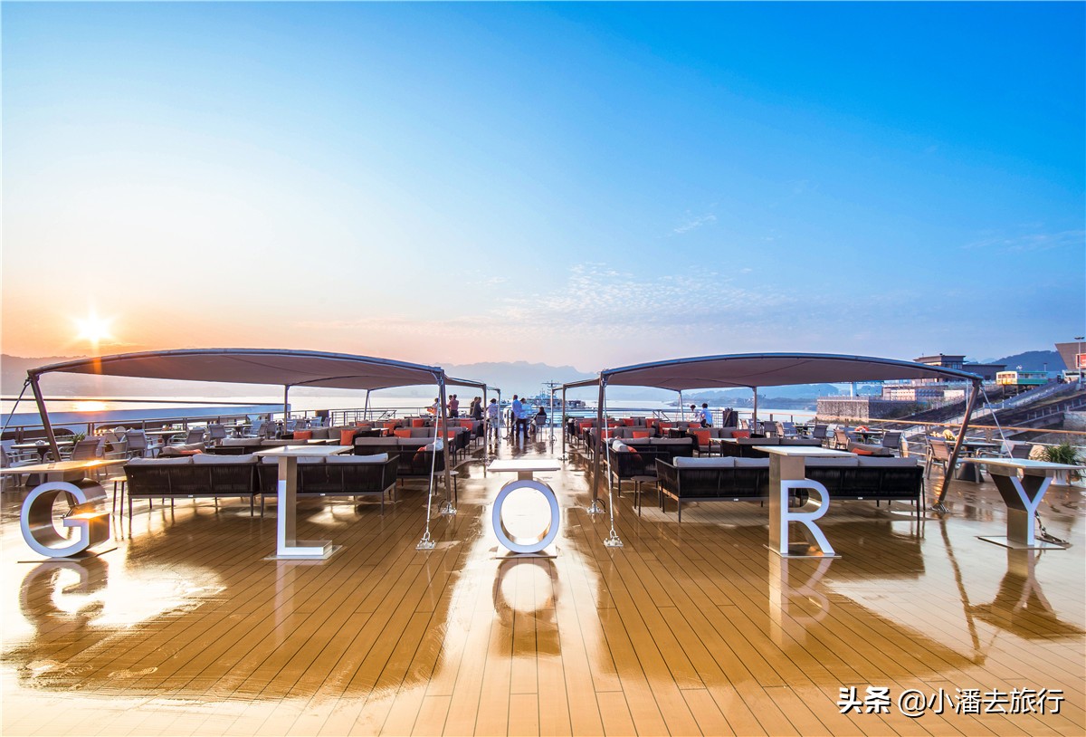 长江三峡游轮世纪荣耀号报价,长江三峡最豪华的游轮盛世号