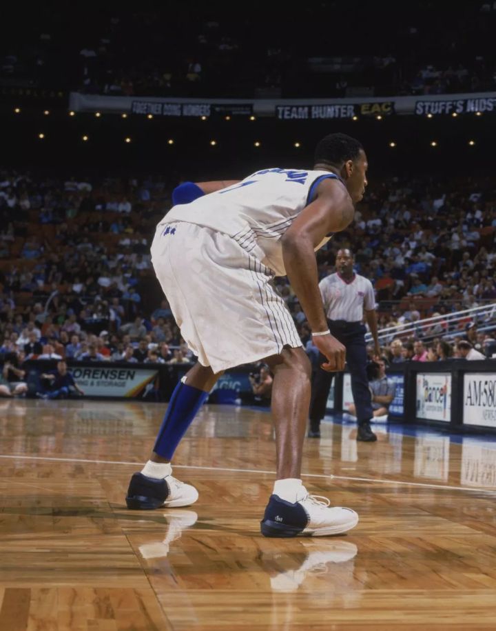 adidas创造传奇,麦迪重新穿adidas