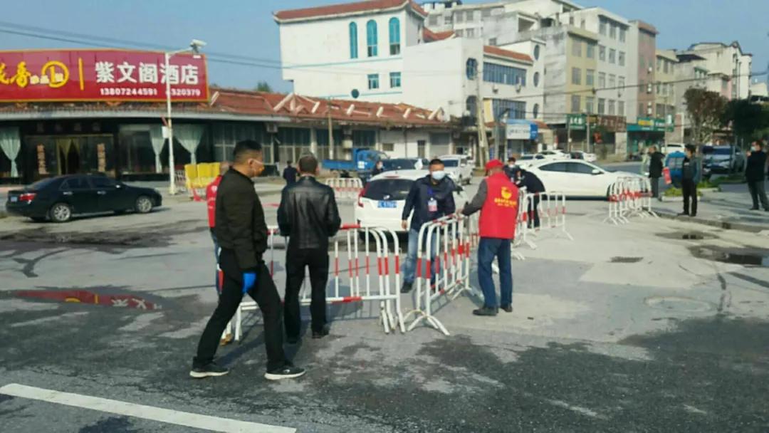 “小红帽”金鹏：“从身边的小事做起，从力所能及的事做起”