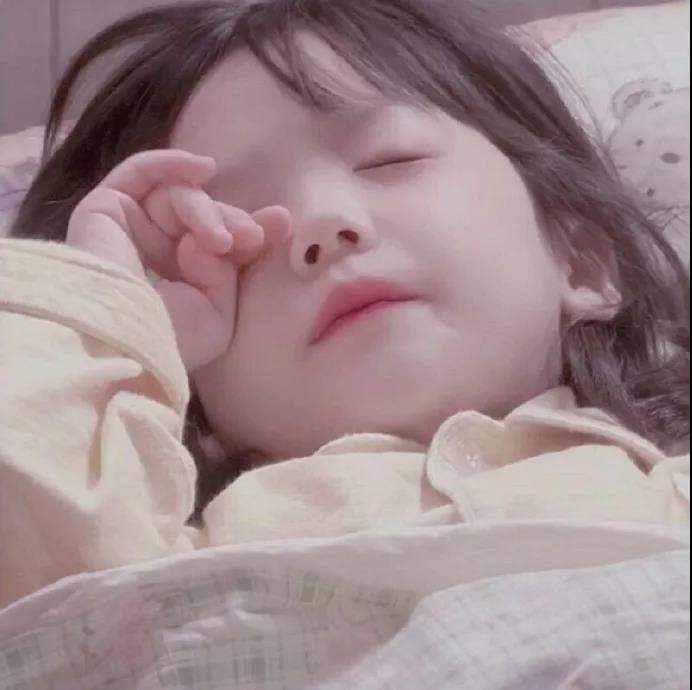 微信头像图片可爱萌娃男孩卡通,微信头像可爱小女孩萌娃卡通呆萌