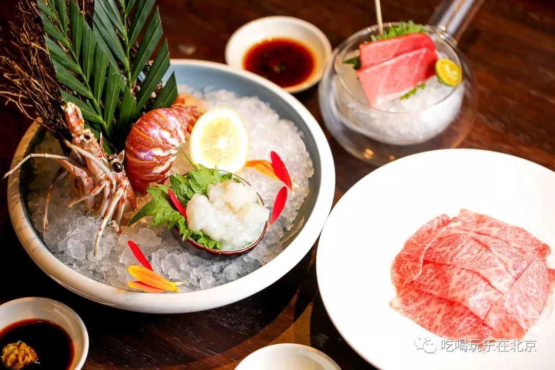 吃海鲜龙虾帝王蟹自助,海胆海鳌虾自助