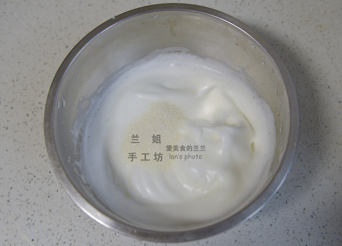 戚风蛋糕组织细腻的诀窍,戚风海绵蛋糕胚子怎么做更嫩更软