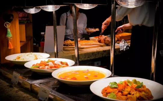 福田丶JW万豪4.5折吃豪华自助餐,20款中西蟹料美食,牛排随便吃