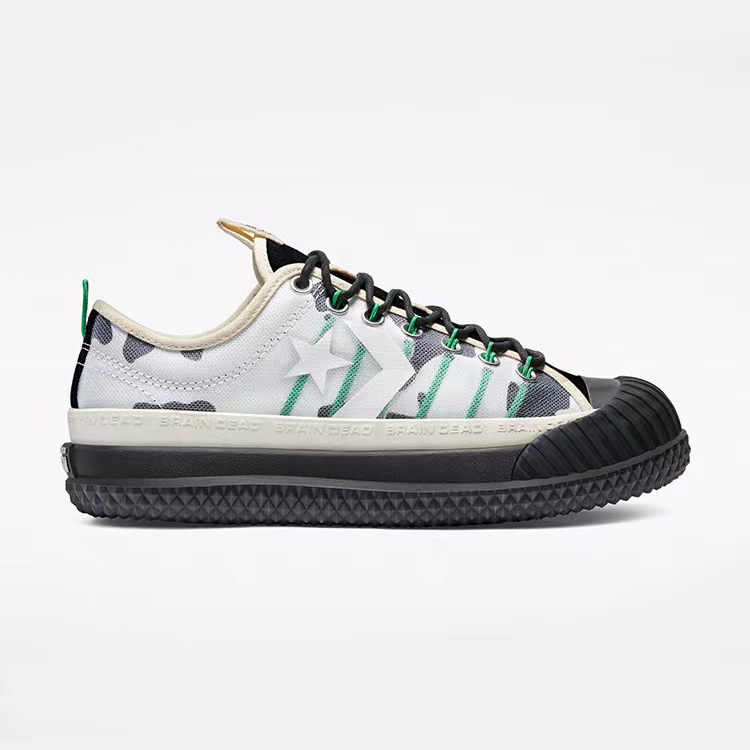 曾经的国民帆布鞋匡威怎么了？联名产品过度的潮流时尚你能接受吗