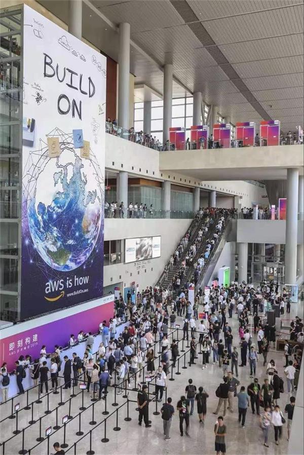 aws是哪种云,aws云的定义和功能