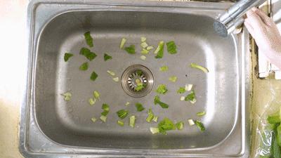 家里水龙头滴水小技巧,水龙头出水教程