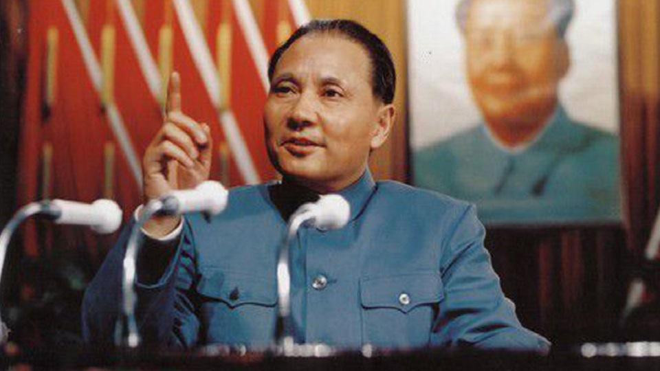 毛主席评价各位领导人，为何点评邓公时，评价却颇耐人寻味？