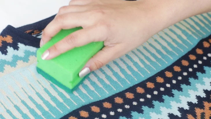 如何快速去除衣服上的毛球,怎么样快速去除衣服上的毛球